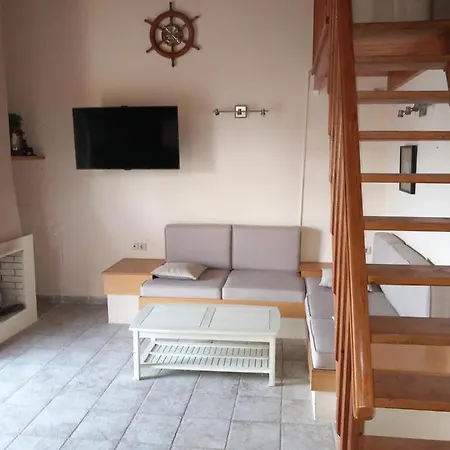 Alex 2 Bedroom Planos